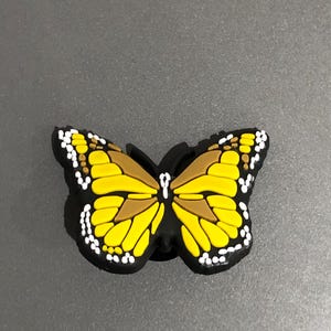 Adornos de mariposa con forma de cocodrilo para zuecos, accesorios para zapatos, rosa, azul, amarillo, verde y morado