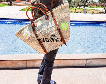 Moroccan Straw Backpack: Handwoven Palm Leaf Rucksack with Leather Straps