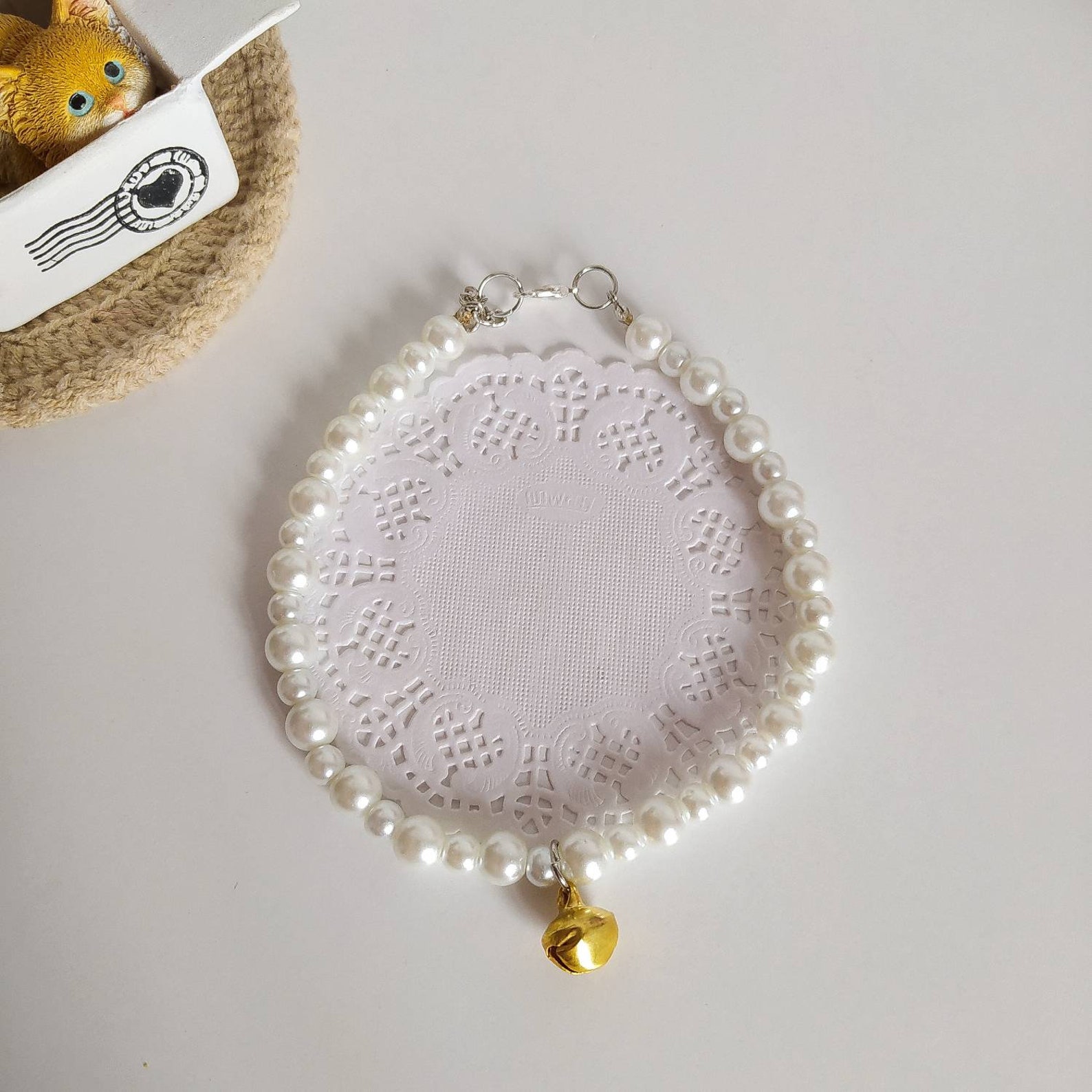 Elegant Handmade Pearl Cat Collar with Selection of Pendants - suitable for small dogs, bunnies