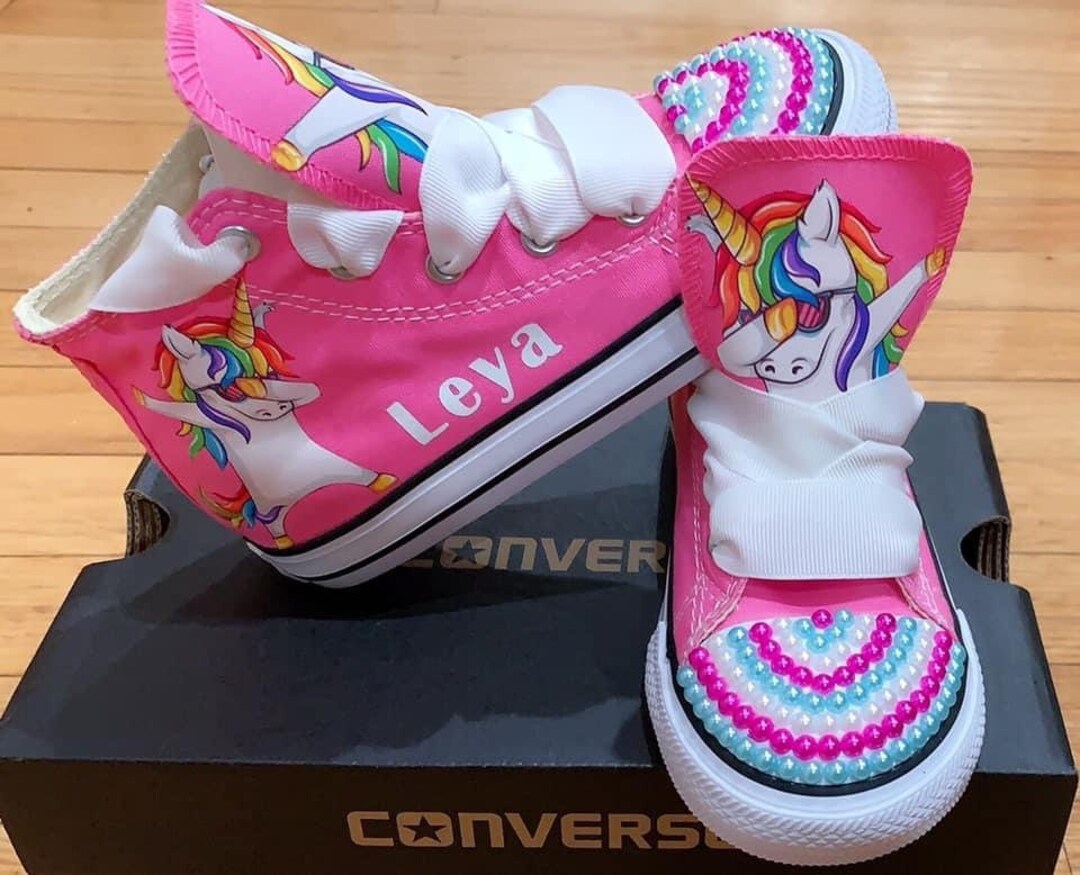Unicorn converse adults 2025