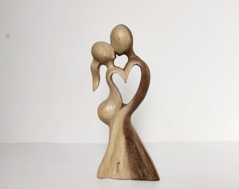 Abstrait Sulpture Bois sculpté à la main Kiss Lovers avec ornement de conception de coeur