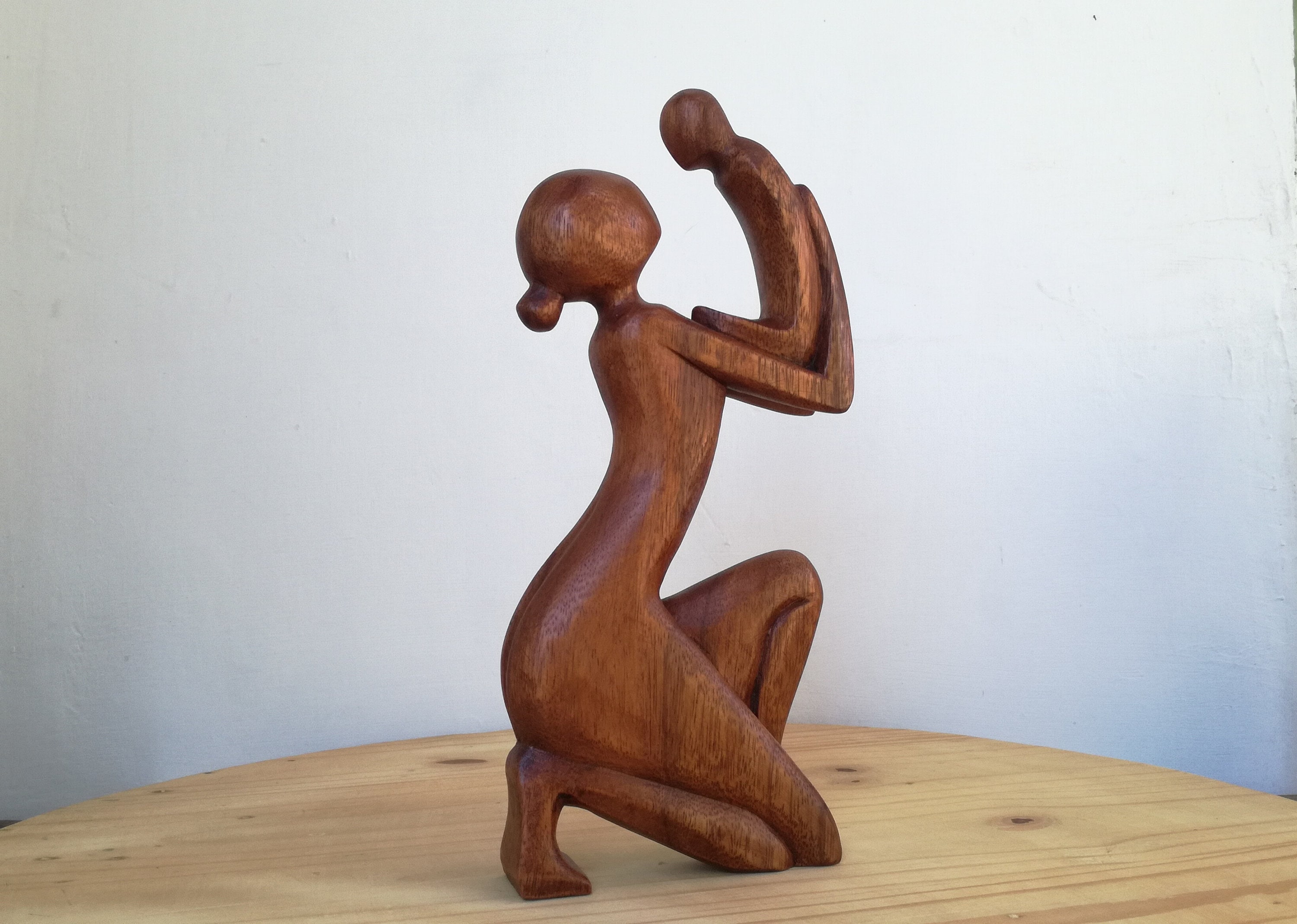 Sculpture Abstraite En Bois Mère Et Enfant – Bois De Suar – Fait Main – Commerce équitable – Indonésie