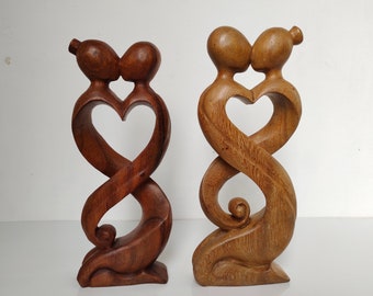 Wooden Love Sculpture &quot;love wholeheartedly&quot;
