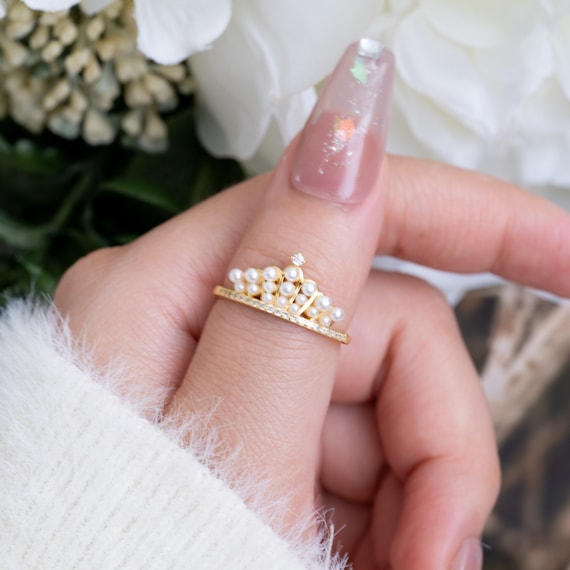 Pearl crown ring deals