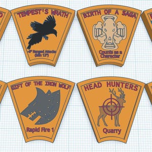 Puede incluir: Ocho fichas de juego triangulares naranjas con varias ilustraciones y texto. Las fichas presentan imágenes de un lobo, un cuervo, un trofeo y una pistola, junto con frases como "Battleshocked" y "Pinning Fire".