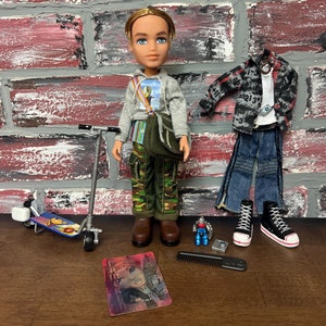 Muñeca vintage Tokyo A Go Go Cameron Bratz Boyz * Casi completa *