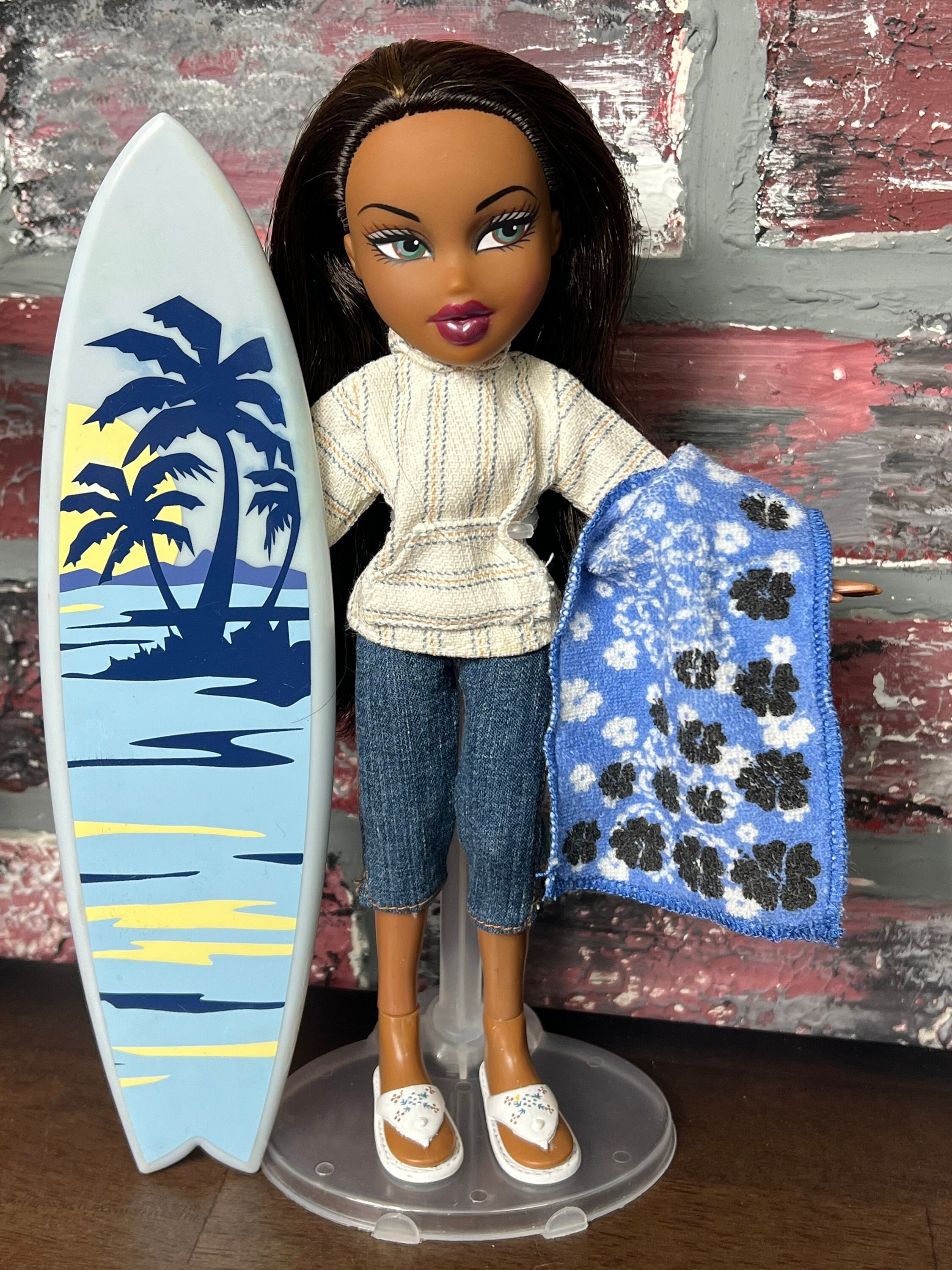 Vintage Bratz Sunkissed Sasha With Surfboard 