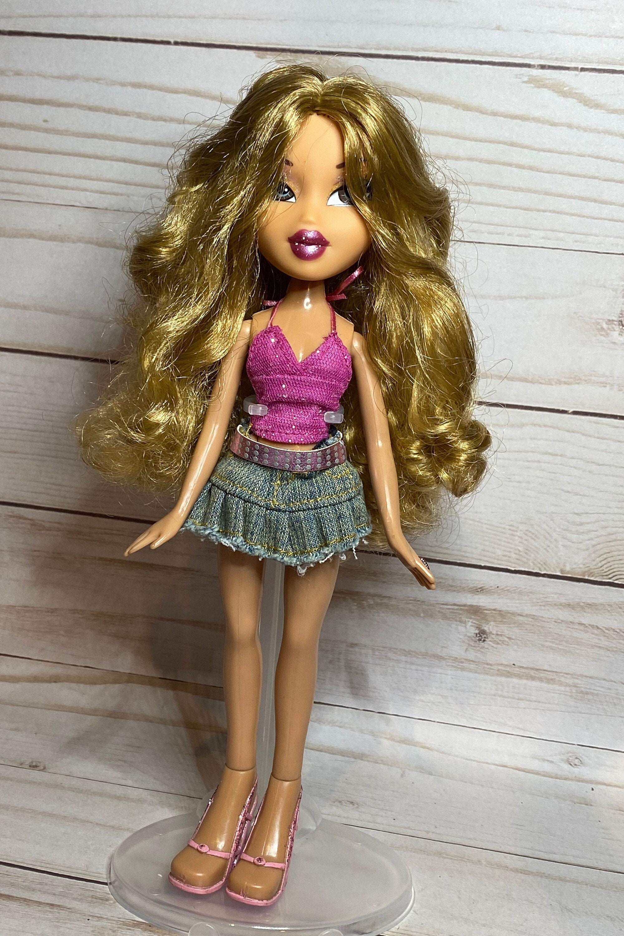 Vintage Bratz Sunkissed Sasha With Surfboard 