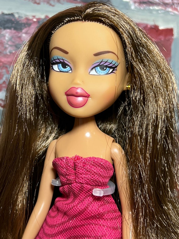 bratz doll brown hair brown eyes
