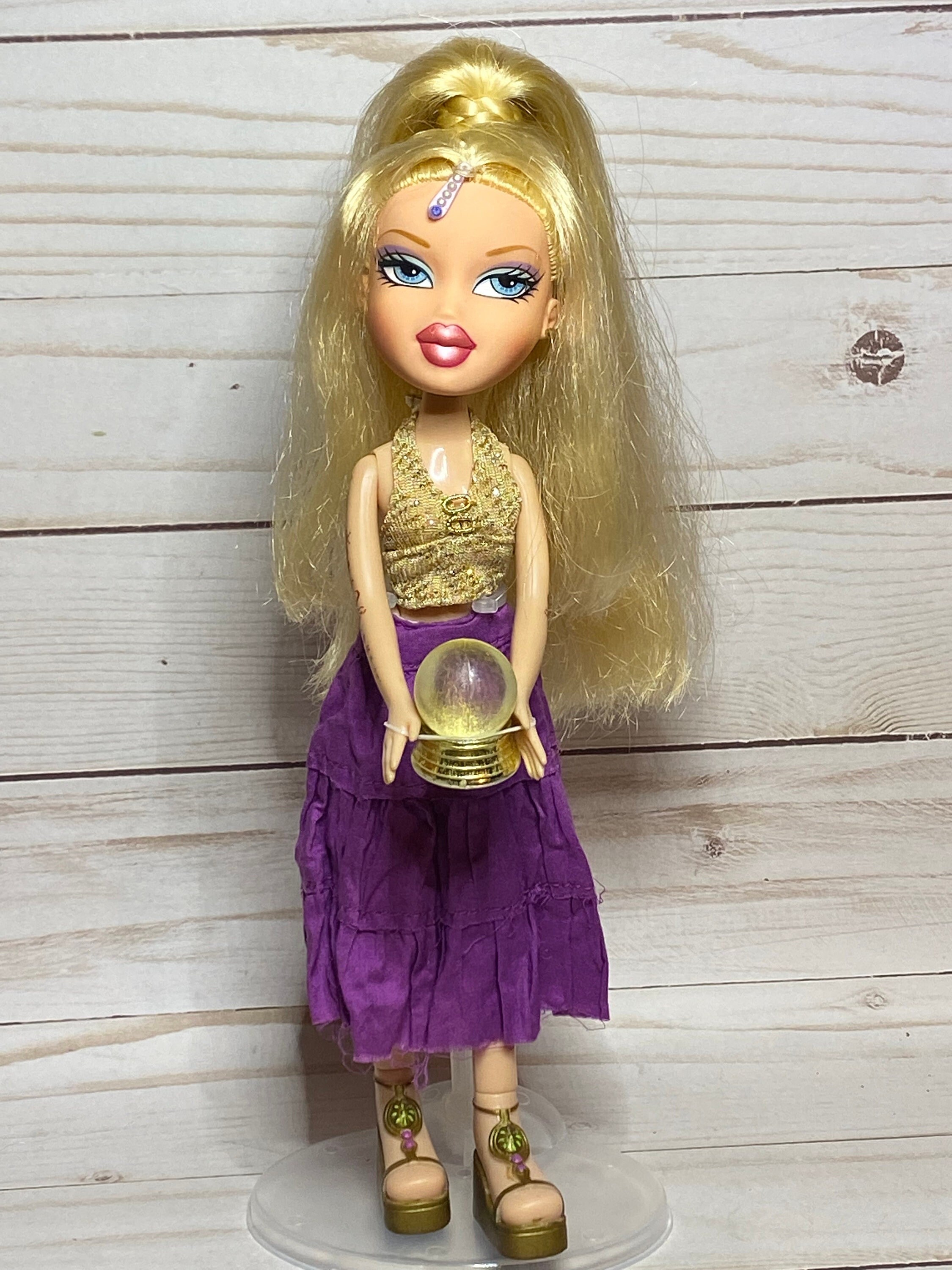 Bratz Genie Magic Yasmin Doll