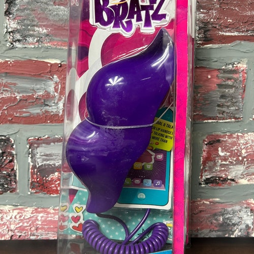 Bratz Retro Handset Brand New