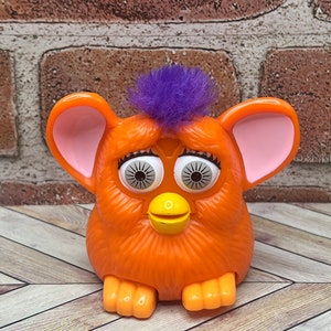 Zabawka Furby McDonald's Happy Meal z 1998 r.