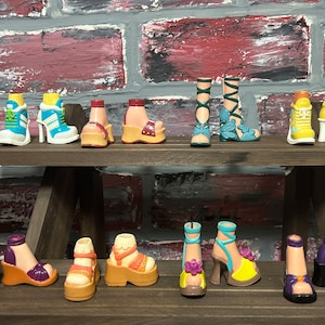 Vintage My Scene Doll Shoes            #60