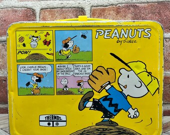 Vintage 1965 Peanuts Metal Lunchbox