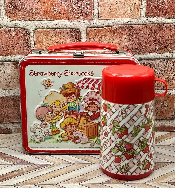 Vintage 1981 Metal “Strawberry Shortcake” Lunchpai