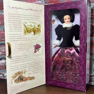 Vintage 1996 Holiday Traditions Barbie Doll NIB