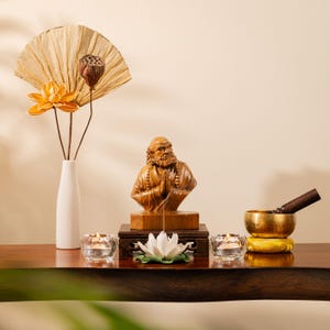 Bodhidharma Statue Sitting in Meditation, Spiritual Decor, Meditation and Feng Shui Gifts, Buddha Statues for Home