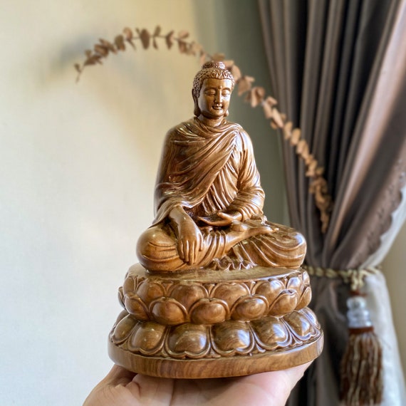 Shakyamuni Buddha Calling the Earth to Witness, Gautama Meditating