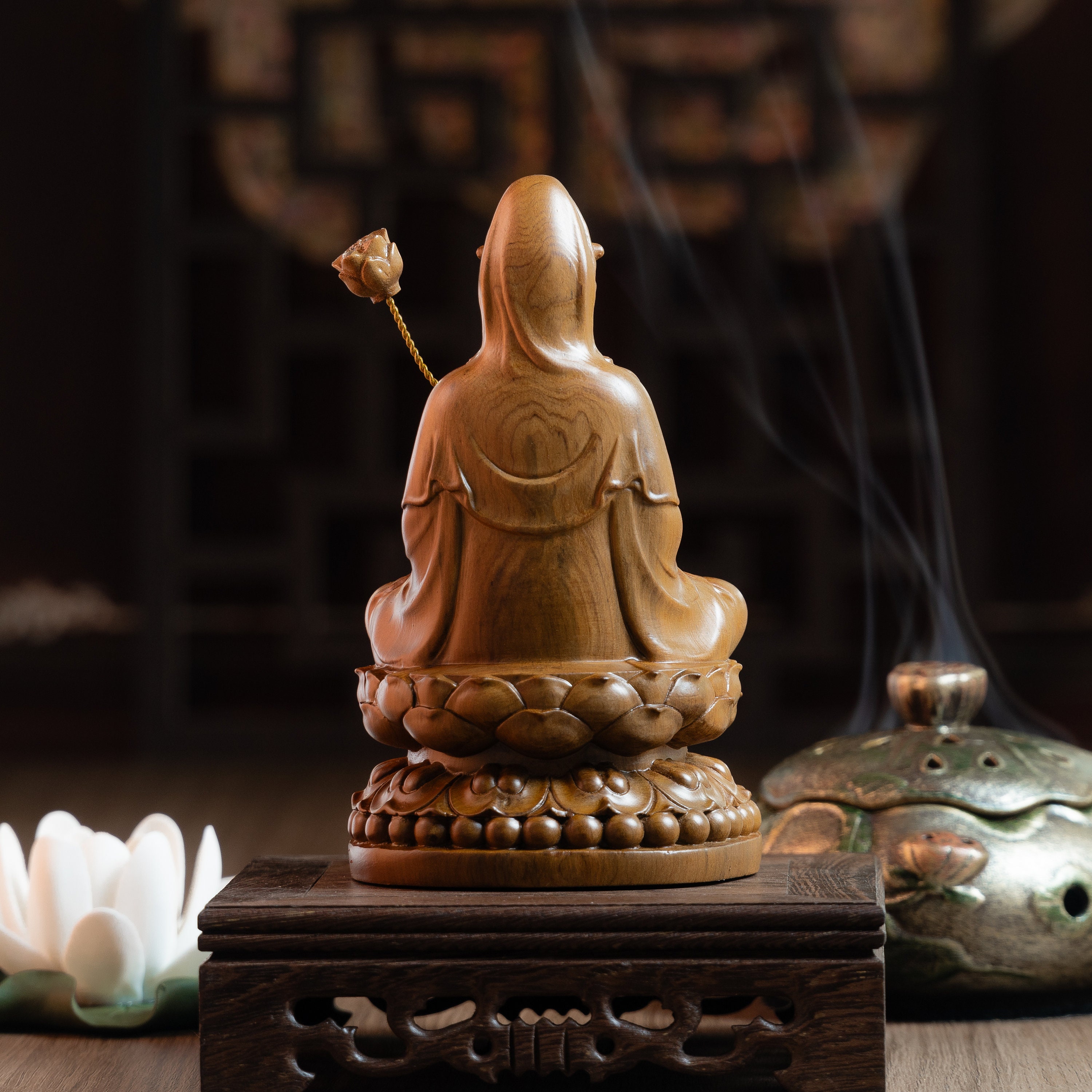 観音菩薩像 木彫 仏像 蓮の花 台座付き 精密細工 職人手作り 蓮花観音