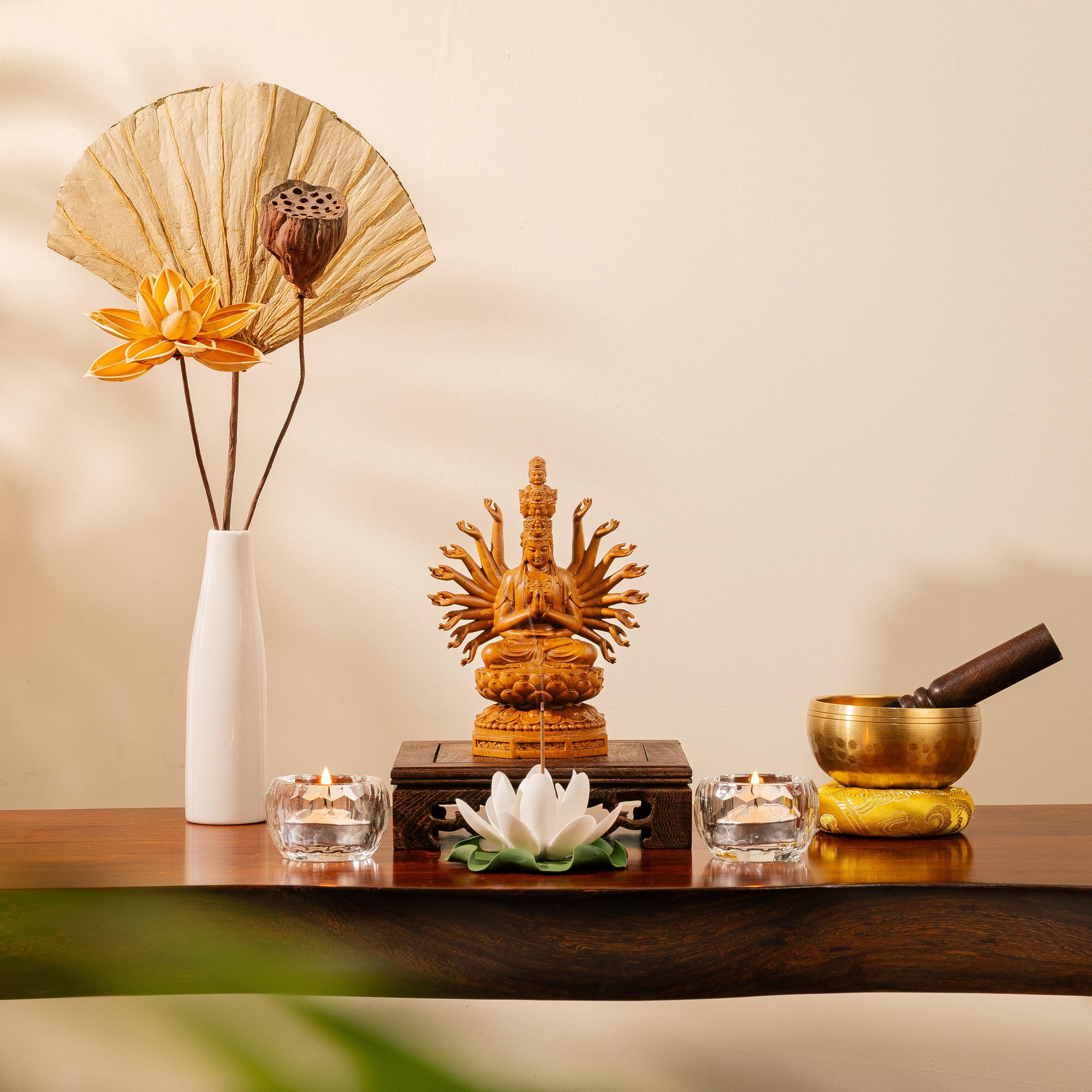 Estatuilla De Guan Yin (Avalokiteshvara) Para Decoración De Coches O Hogar - Aleación, Feng Shui