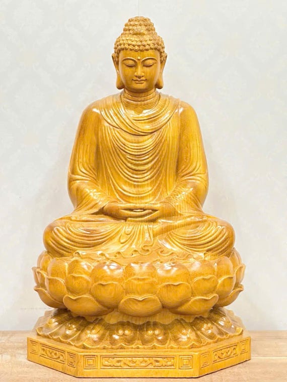 Wooden Sitting Gautama Buddha Statue 15.7/19.7/23.6