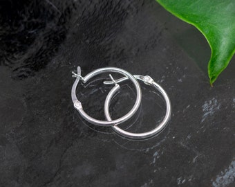 small sterling silver hoop earrings, silver minimalist design, tube hoop earrings, light weight gold hoop, gift for her