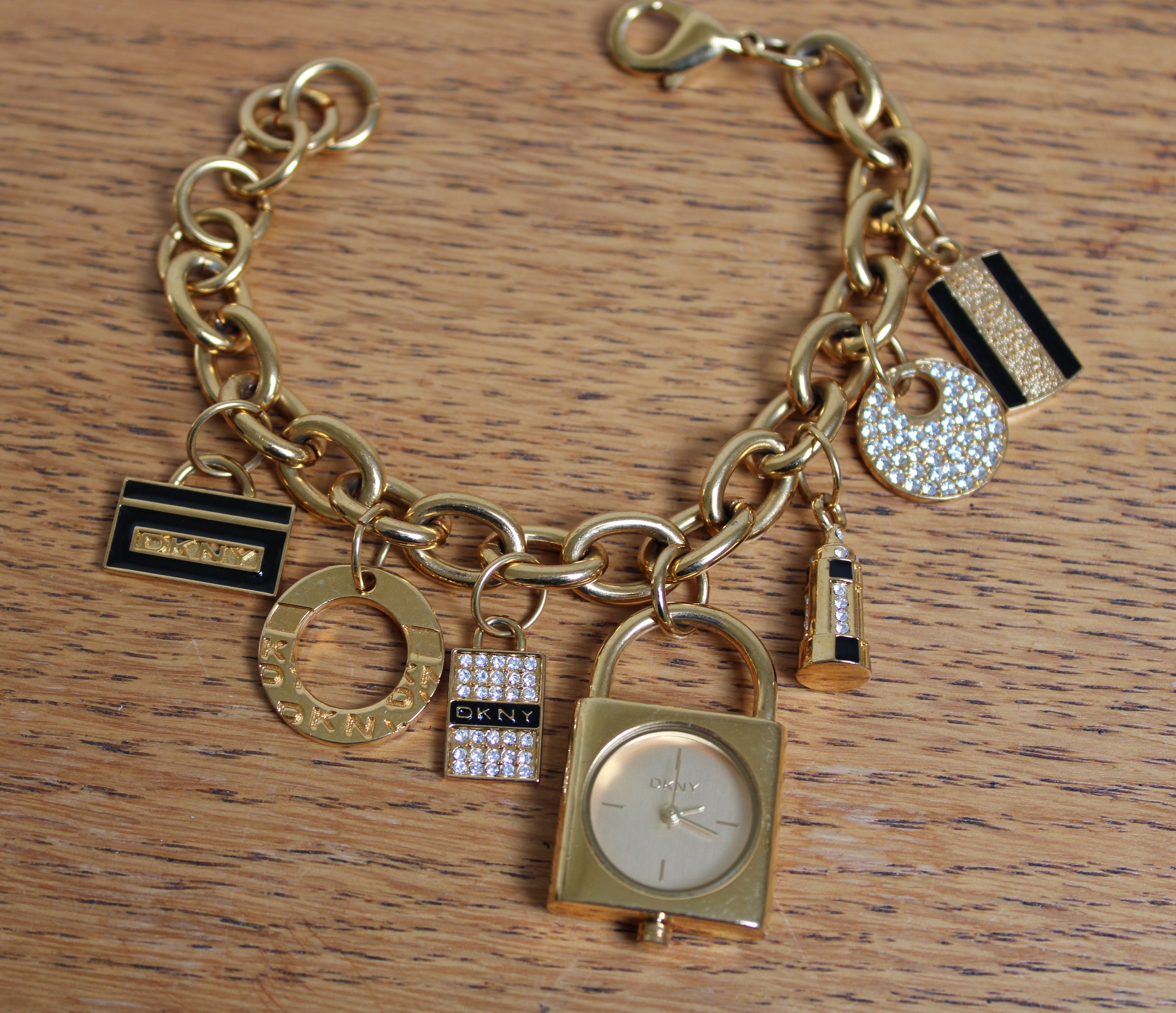 DKNY CHARM BRACELET Watch £20.00 - PicClick UK