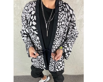 Unisex Japanese Style Jacket, Kimono jacket, Streetwear Haori Cardigan, Loose Unisex Kimono Top, Patterned Kimono