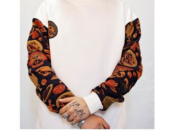 VG STREET Special Design Embossed Sleeves Detail Streetwear Long Sleeve Oversize White Sweatshirt