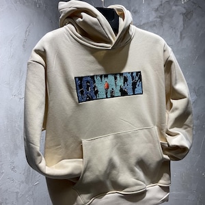 Beige oversized hoodie met uniek geborduurd menigteontwerp - streetwear-hoodie voor heren - casual stedelijke stijl - truihoodie - cadeau voor hem