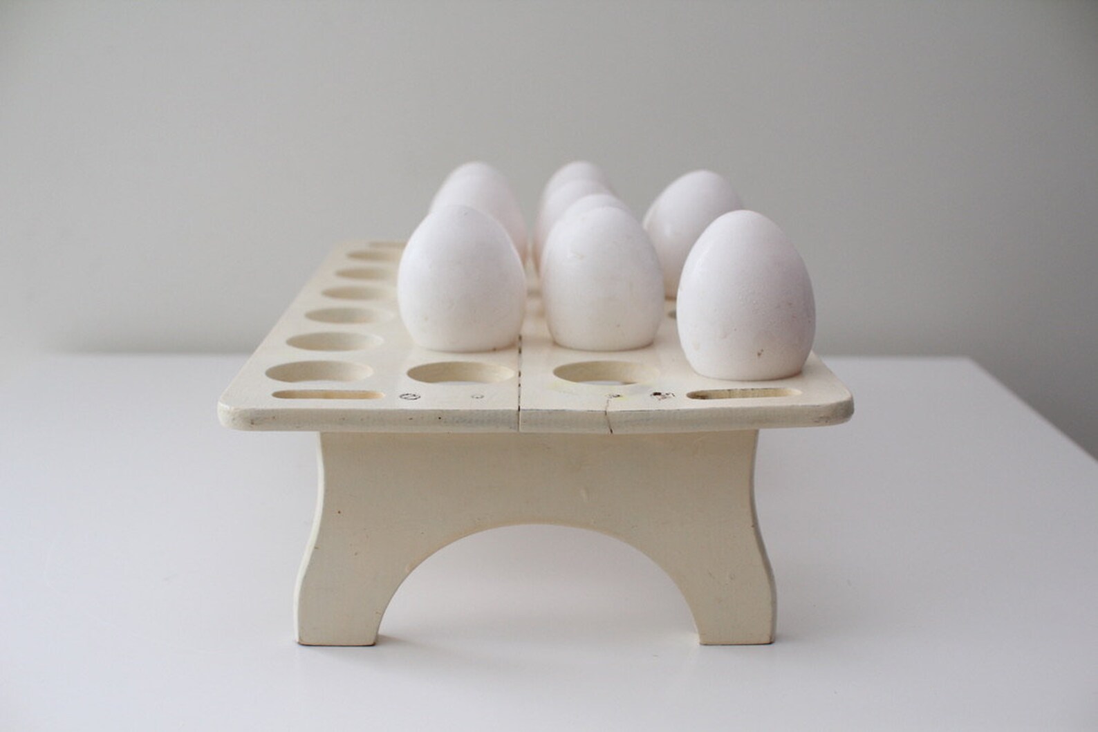 Vintage Single Tier Egg Rack in Wood, Antique Egg Rack in Wood, Vintage ...