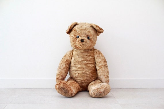 Antique Large Mohair Teddy Bear,Antique Teddy Bear,Jointed limbs , straw filled  70 cm/ 27,55’’
