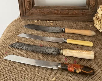 木彫ハンドル「シェフィールド」ヴィンテージのブレッドナイフ 木彫ハンドル「シェフィールド」ヴィンテージのブレッドナイフ Vintage