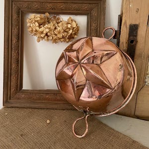 Large Antique 19thC Copper Cake Jelly Pudding Brioche Mould with Twin Handles (Copper Kitchen Wall Décor; Rare French Copper Bakeware)