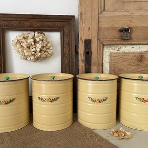 Vintage Cream Aluminium Canister Set, Bakelite Knobs (Set of Four, 1940s Rustic Kitchen Décor)