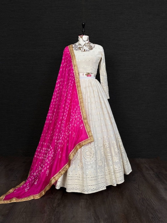 White Lucknowi Lehenga Choli in Georgette With Designer Dupatta Indian  Wedding Wear Lehenga | Bridal lehenga choli, Lehenga choli, Lehenga