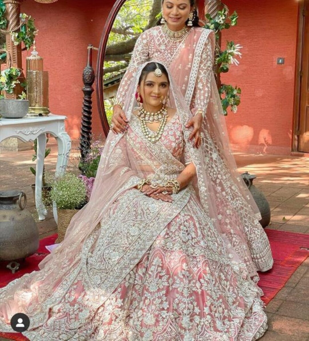 Kleding Dameskleding Mooie roze Lehenga Choli Designer borduurwerk jurk Indiase stijl trouwoutfit voor vrouwen Fancy Chania Choli bruids verlovingskleding 