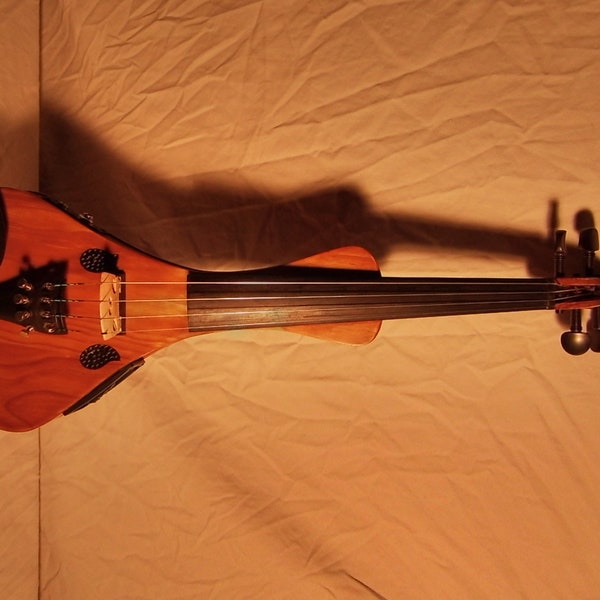 Handgefertigte elektrische Violine aus Holz 4/4 GBv5