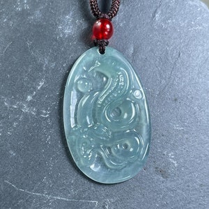 Echte jade-slanghangerketting: ijsgroene jadeiet, Chinese dierenriem, sieraden jaar van de slang
