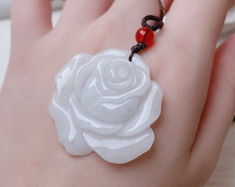 本物の白翡翠の花のネックレス、花の蓮のペンダント、手作りの幸運の