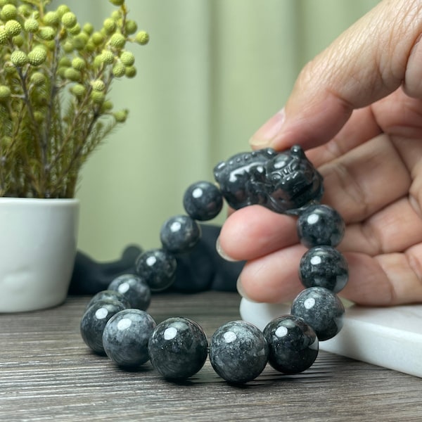 Bracelet Pixiu, véritable jade noir perlé avec breloque Piyao de sculpture porte-bonheur, bracelet en jadéite naturelle, bijoux Feicui chinois vintage, hommes femmes