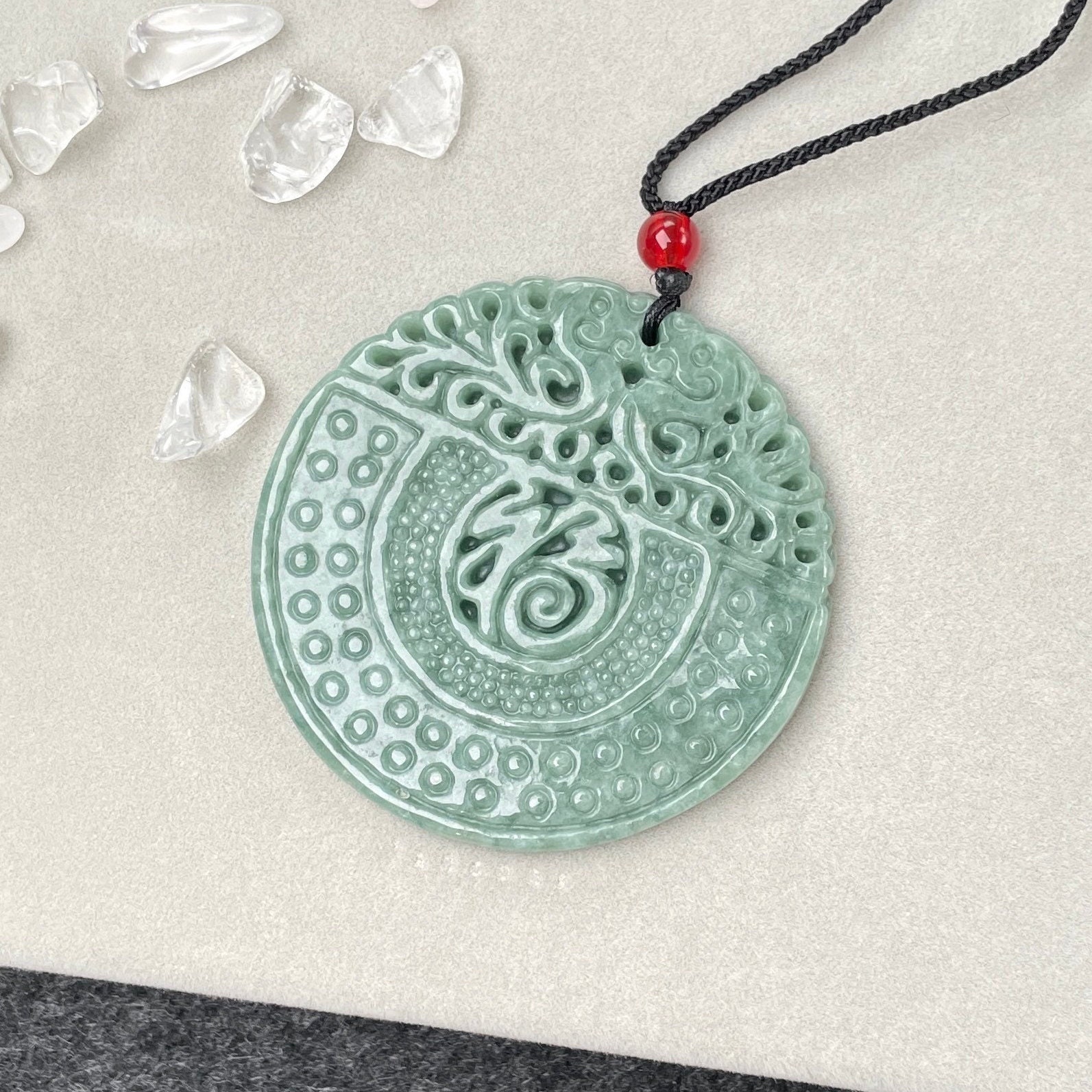 Fashion Green Jade Dragon jade Pendant Necklace Jewellery Chinese  Hand-Carved Relax Healing Women Man Luck Gift