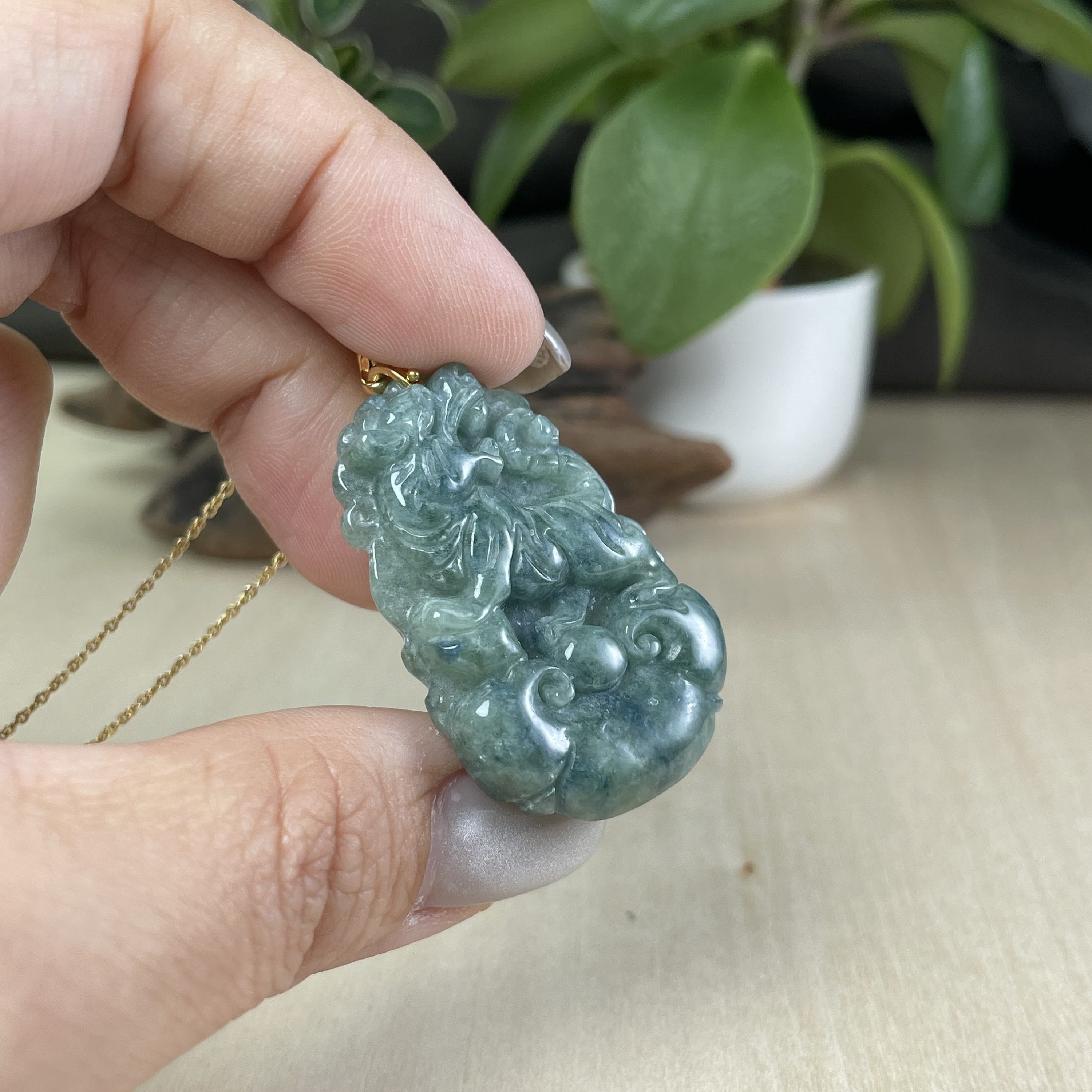 Jadeite jewelry sale for sale