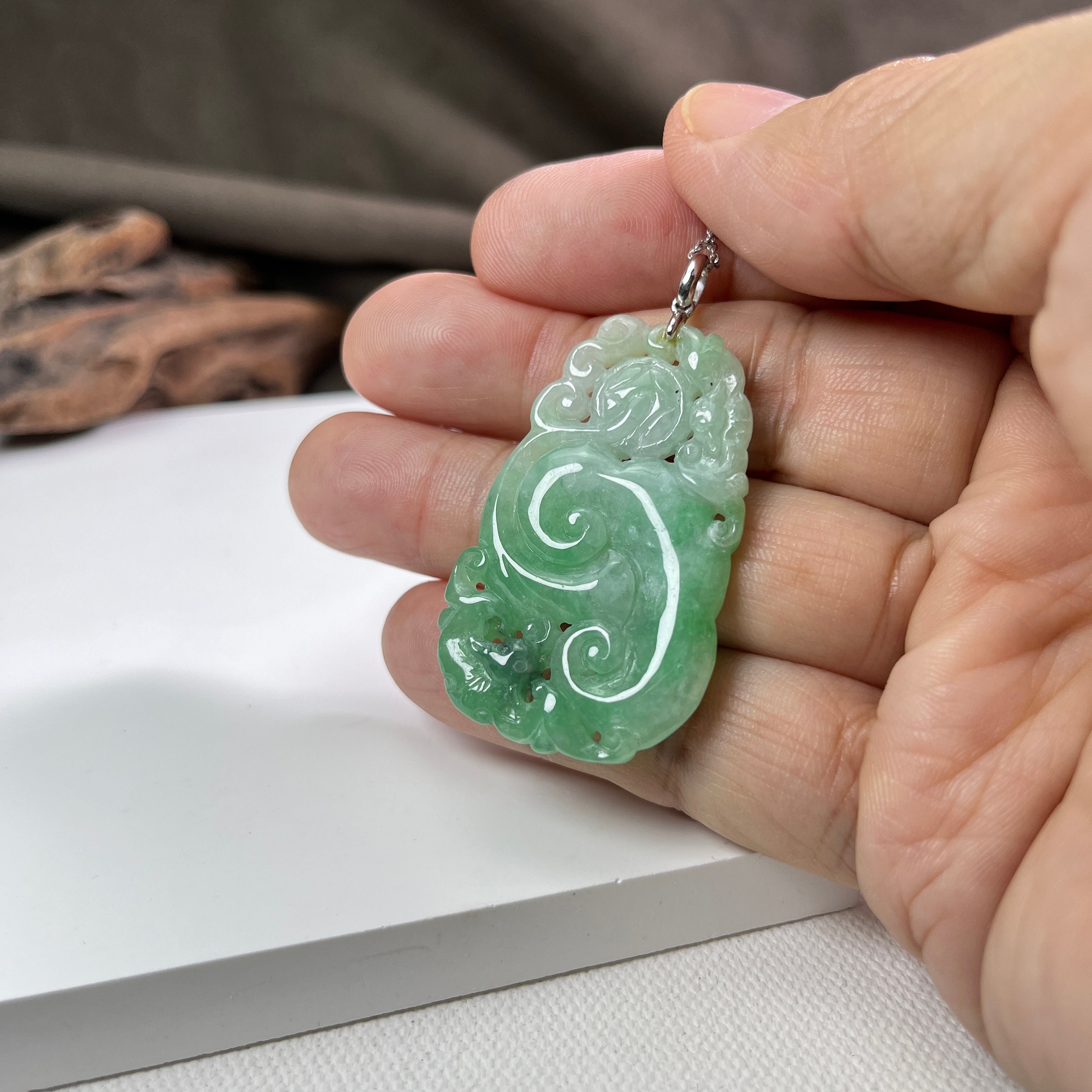 Chinese Zodiac Jade Pendant Necklace Chinese Men Jewelry Jadeite Carved Green Charm Fashion Gifts Amulet Natural Women (Gem Color : Snake