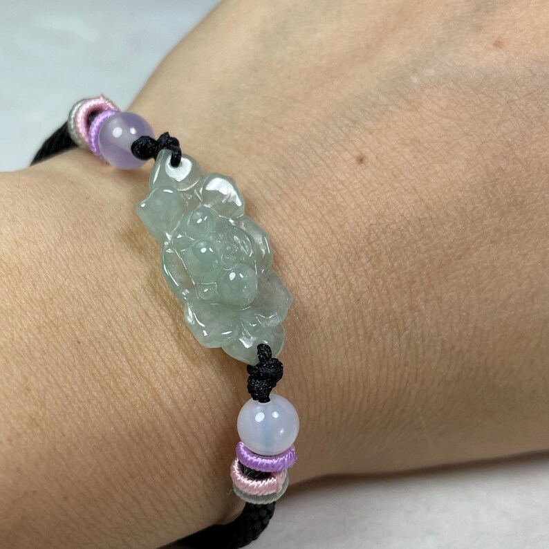 best jade bracelet for women, lotus flower style. easy to carry, jade jewelry gift idea
