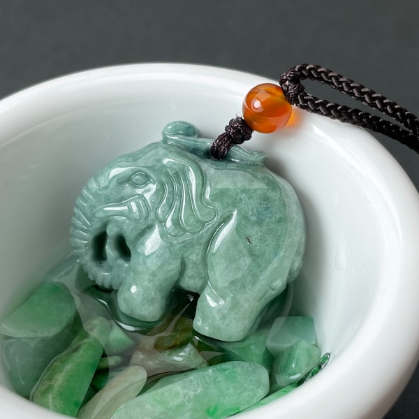 Jade Elephant Necklace, Real Green Carve Elephant Gift Jewelry, Thai Elephant Pendant Jadeite Cham, Genuine Vintage Amulet, Lucky Man Woman