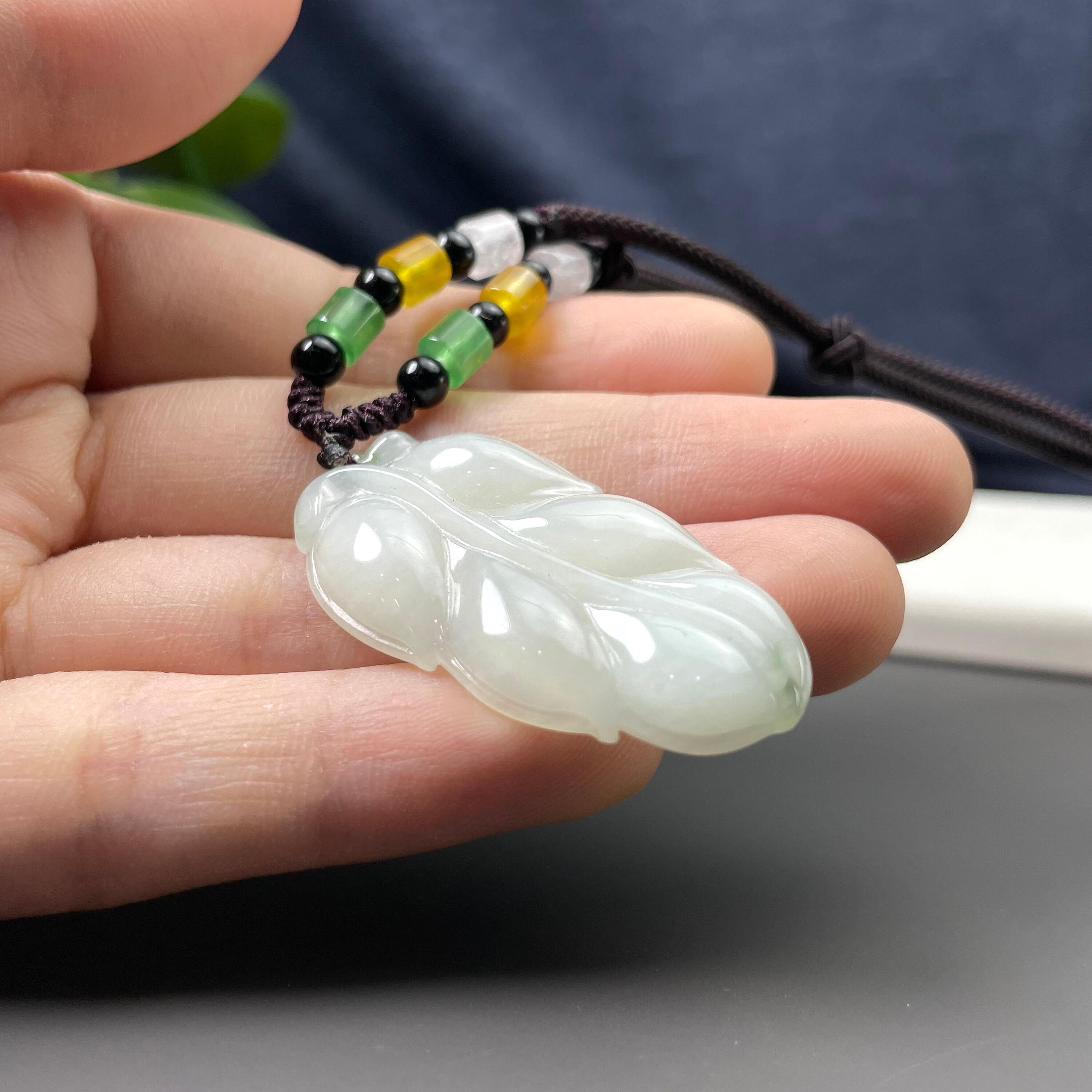 白翡翠の葉ペンダント、本物の彫刻チャームネックレス、グレードA翡翠