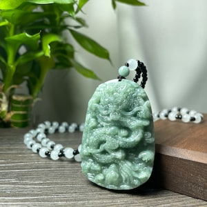 Jadedrakehalsband, grönt jadehänge med drakens år-statyberlock, kinesiskt månnyår, lyckosam fengshui-gåva, jadesmycken för man och kvinna bild 3