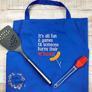 Humorous BBQ Apron: &#39;Burns Their Wiener&#39; Embroidered Chef Gift