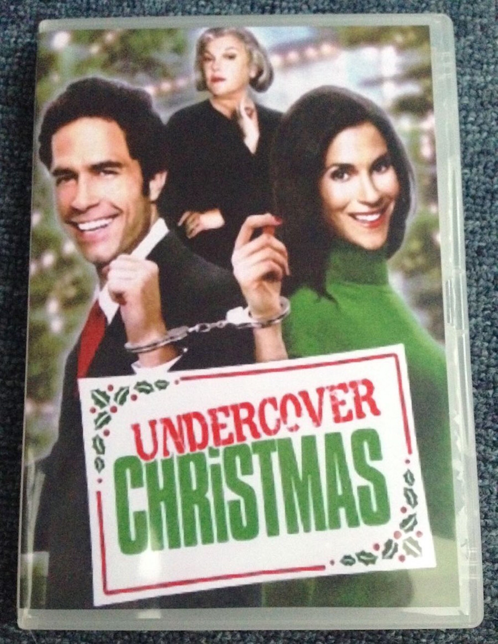 Undercover Christmas Starring Jamie Gertz and Tyne Daly 2003 DVD Etsy